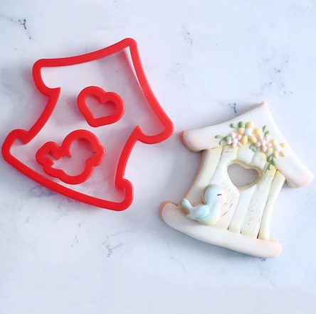 Birdhouse with Bird Cookie Cutter Set