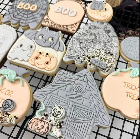 Stamp & Cut Double Up Mini Halloween