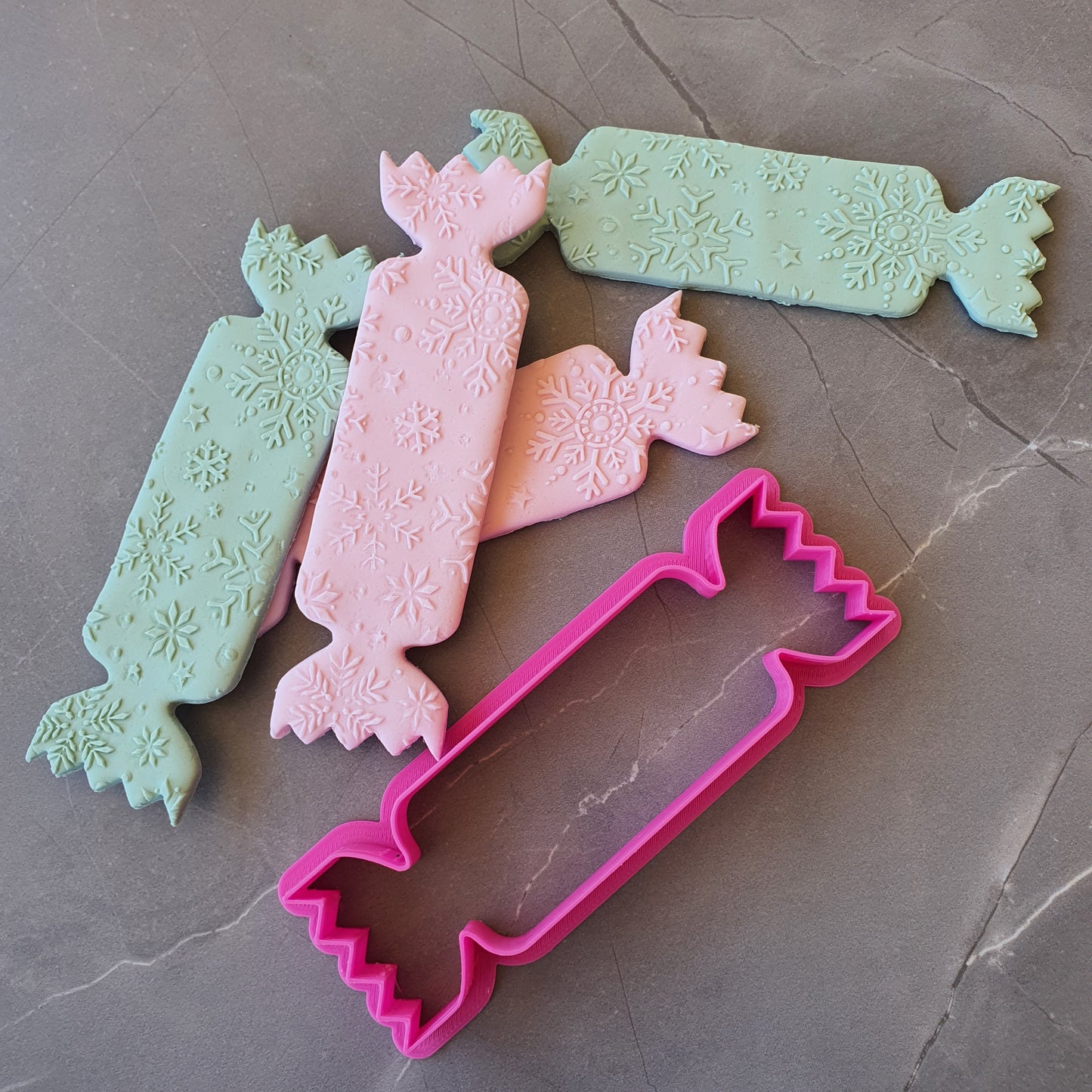 Christmas Bon Bon Cookie Cutter | Cookie Cutter Shop Australia
