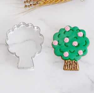 Tree Cookie Cutter & Emboss Stamp Set