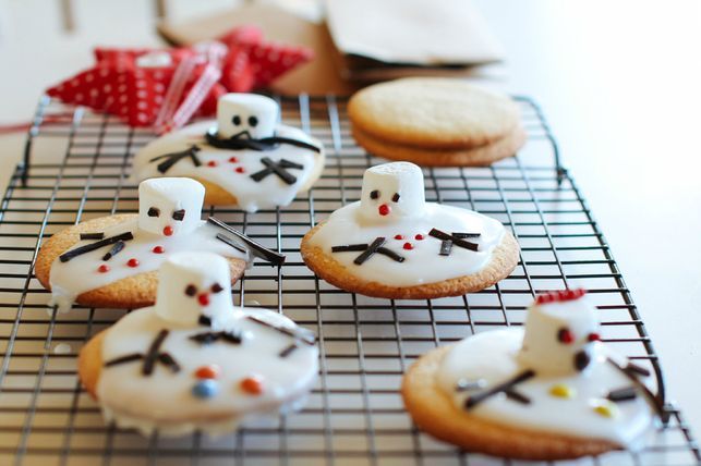 Melted Snowmen Christmas Cookies