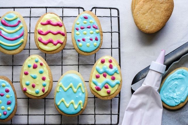 Shortbread Easter Egg Cookies by Kidspot