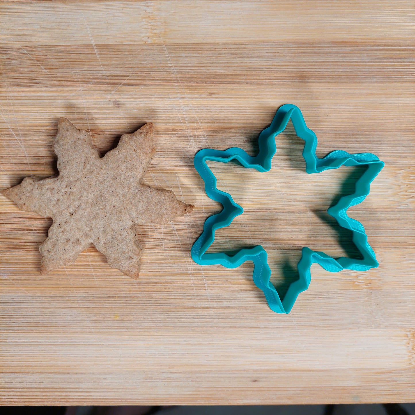 Snowflake Cookie Cutter - Pick a Size