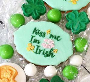 St Patrick's Day 'Kiss me I'm Irish' Fondant Debosser