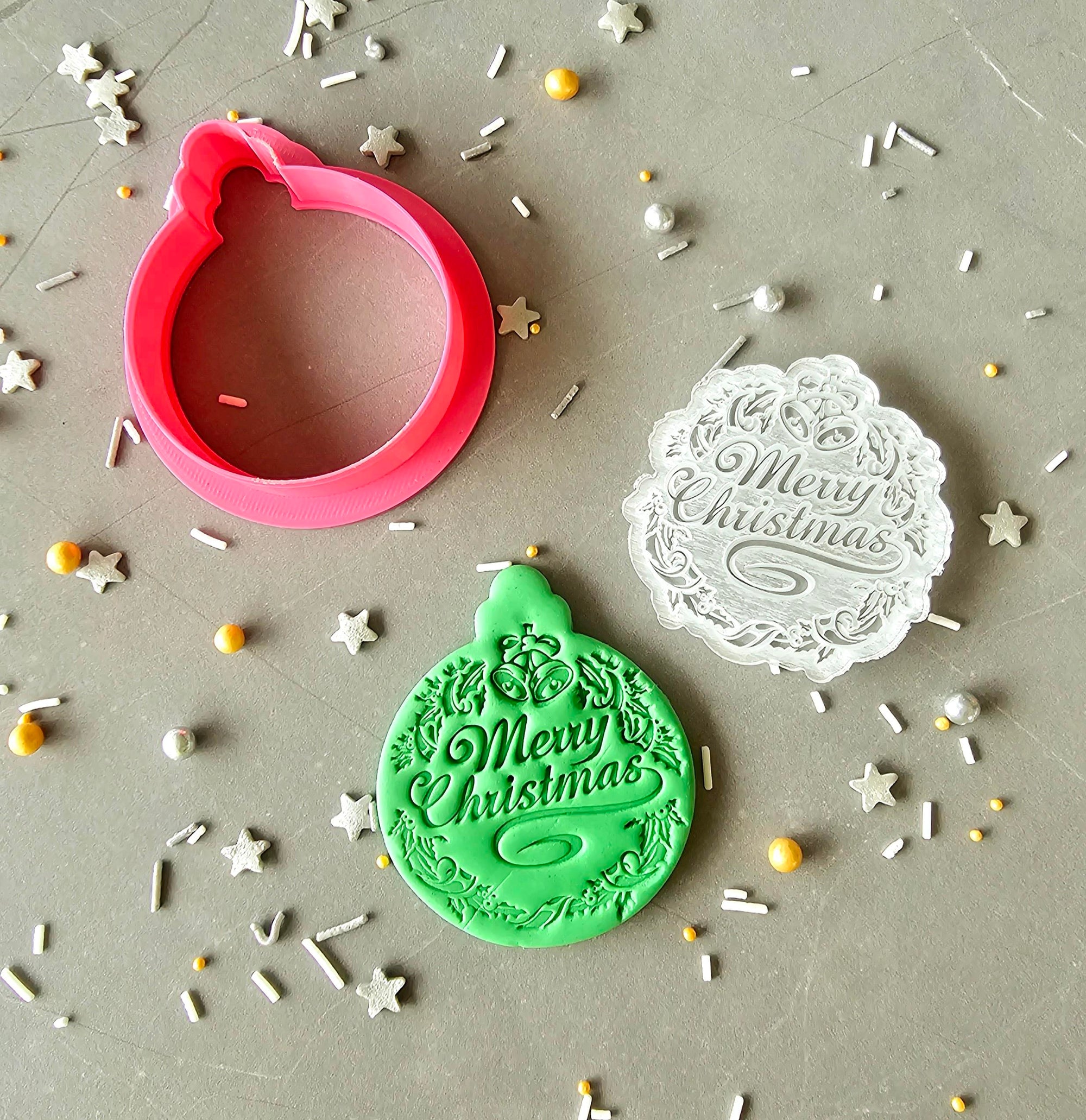 Merry Christmas with Wreath Cookie Stamp
