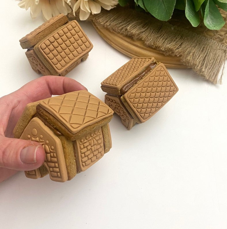 Mini Gingerbread House Cutter & Stamp Set