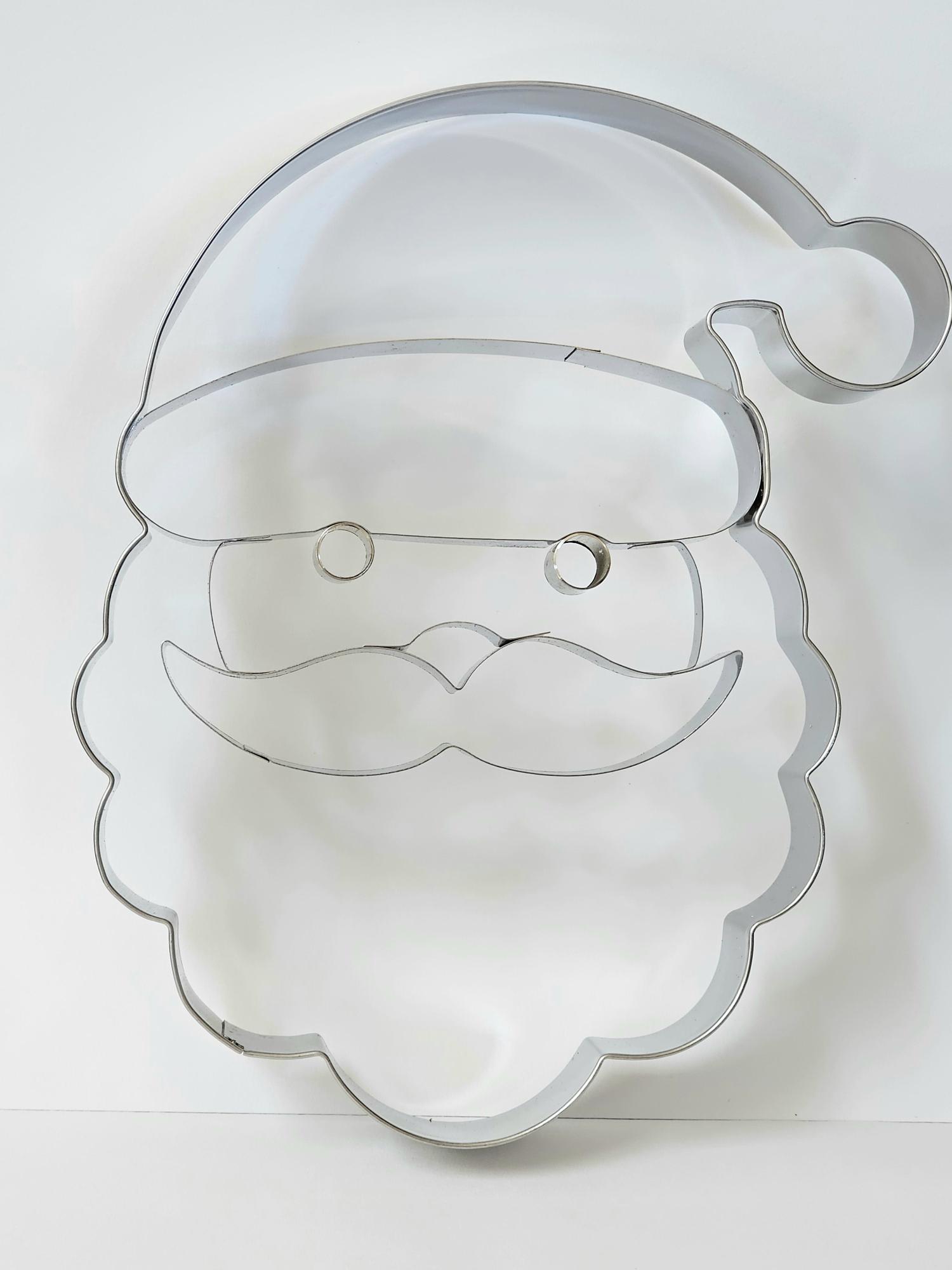 Jolly Santa Face with Embossed Detail Cookie Cutter XL