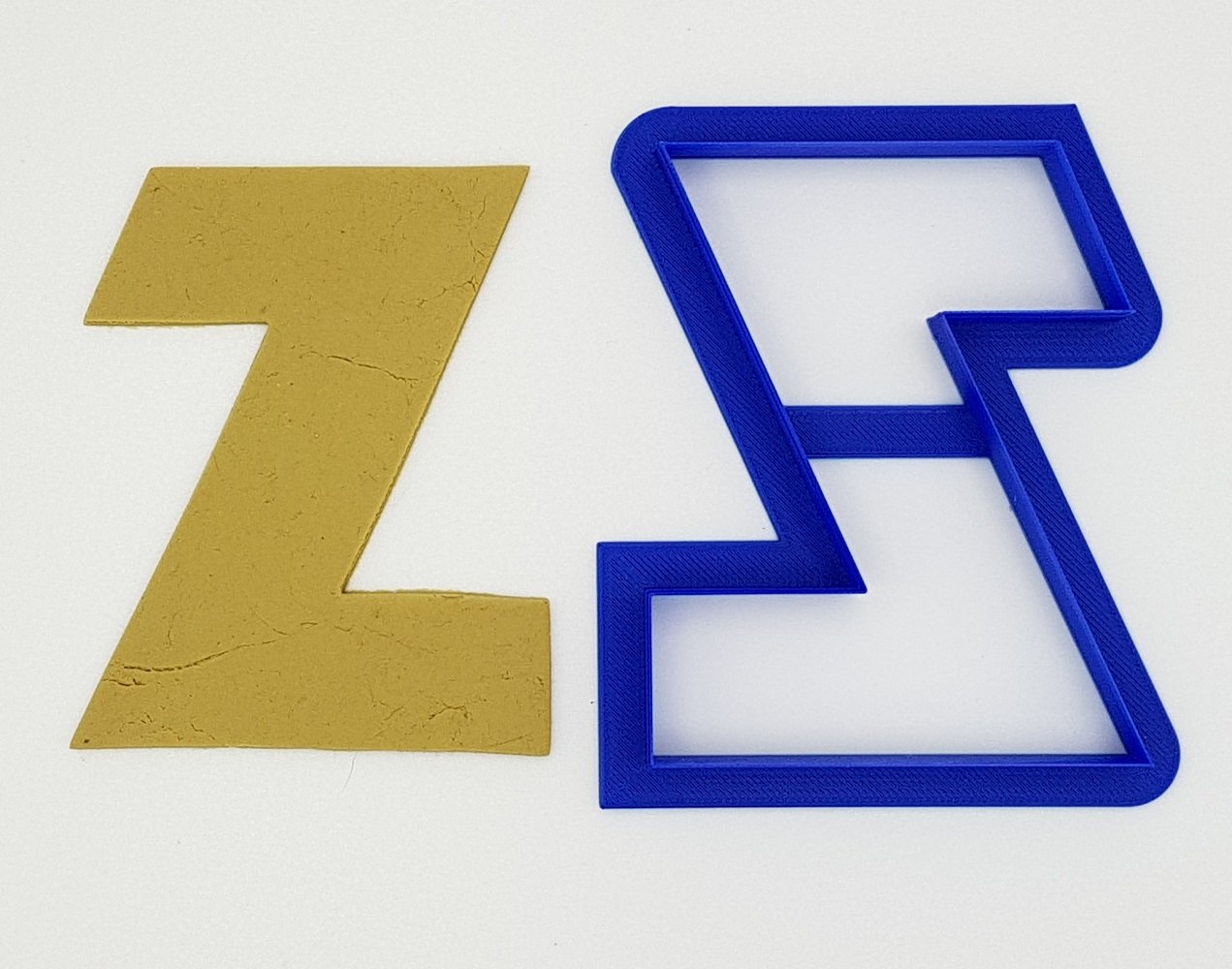 Chunky Alphabet Letter Z Cookie Cutter 9.5cm