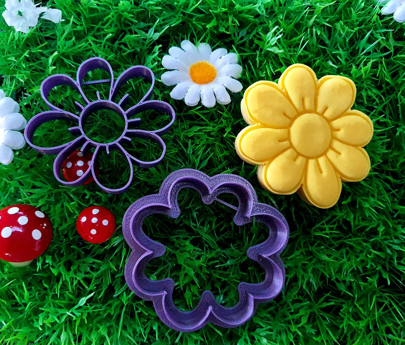 Daisy Cookie Cutter and Embosser Cookie Cutter Shop Australia