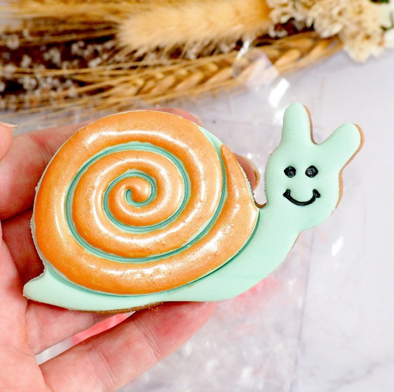 Snail Cookie Cutter & Emboss Stamp Set